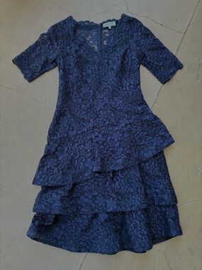 Rickie Freeman For Teri Jon Dark Purple Lace Tiered Peplum Midi Dress Size 8